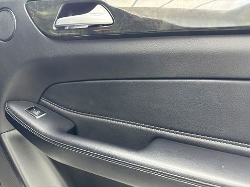 Used 2018 Mercedes-Benz GLE 350 4MATIC w/ Premium 1 Package image 46