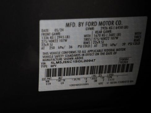 Used 2025 Lincoln Aviator Black Label w/ Jet Appearance Package image 26