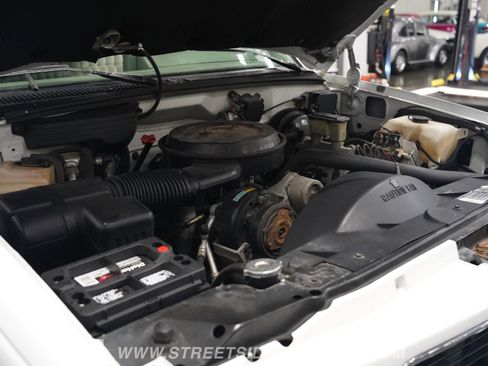 Used 1994 GMC Yukon 4WD 2-Door image 37