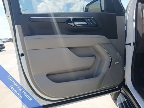 Used 2026 Chevrolet Tahoe LT w/ Comfort Package RWD image 20