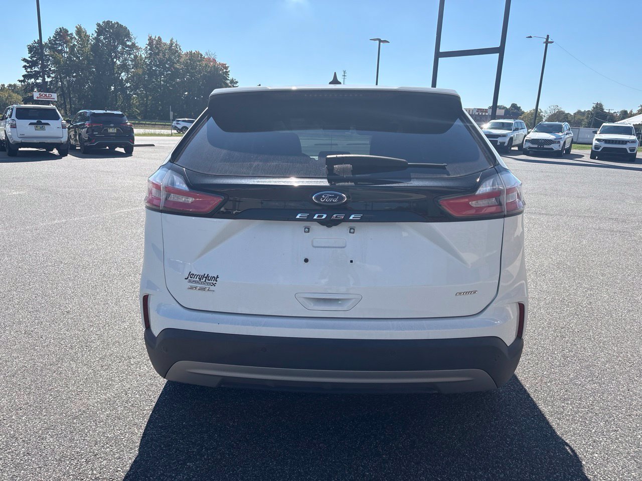 Used 2024 Ford Edge SEL AWD/4WD image 8