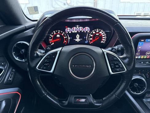 Used 2019 Chevrolet Camaro SS image 21