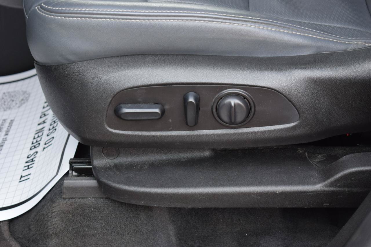 Used 2023 Buick Enclave Essence w/ Experience Buick Package FWD image 35