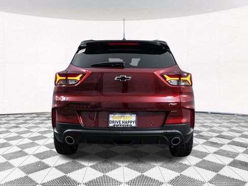 Used 2023 Chevrolet TrailBlazer RS w/ Sun and Liftgate Package FWD image 17