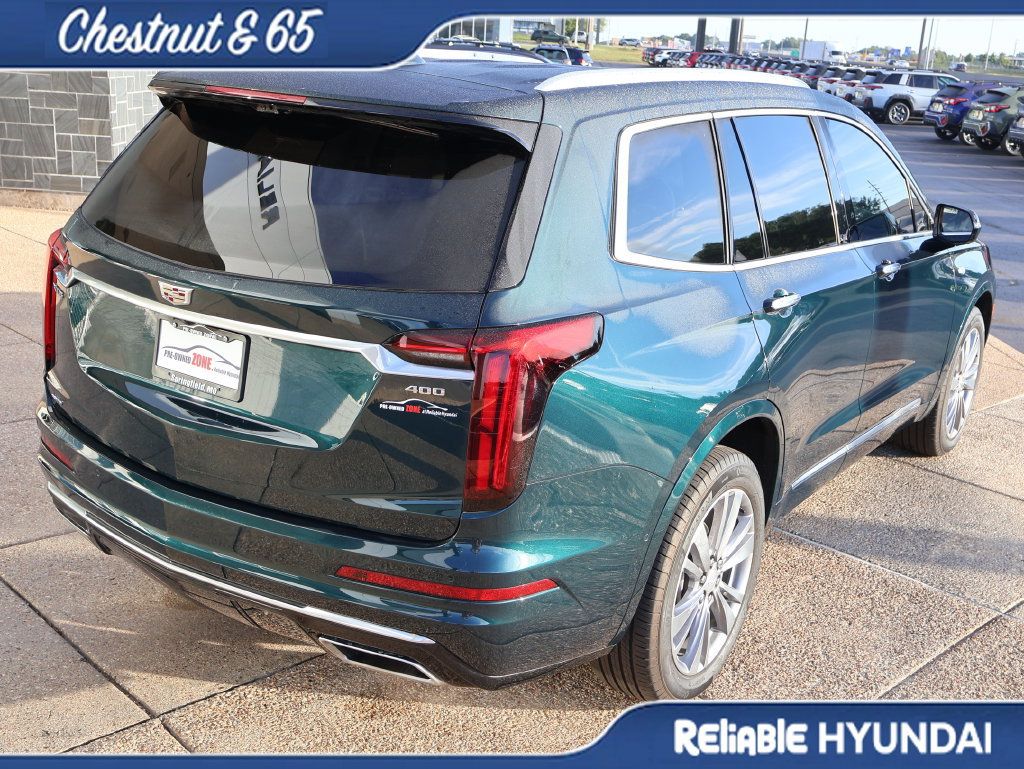 Used 2024 Cadillac XT6 Premium Luxury w/ Technology Package AWD/4WD image 6