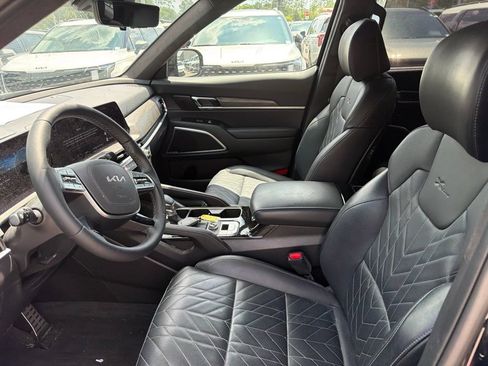 Certified 2025 Kia Telluride SX Prestige X-Line AWD/4WD image 10