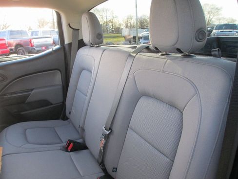 Used 2021 Chevrolet Colorado W/T w/ Custom Special Edition image 14