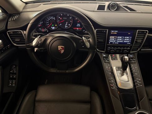 Used 2012 Porsche Panamera 4 image 29