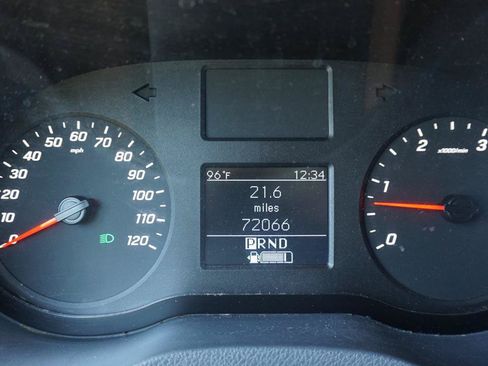Used 2019 Mercedes-Benz Sprinter 170 image 15