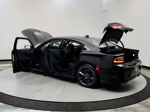 Used 2019 Dodge Charger Scat Pack image 12