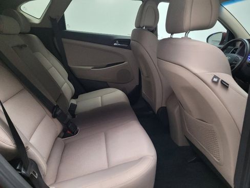 Used 2016 Hyundai Tucson Sport AWD/4WD image 19