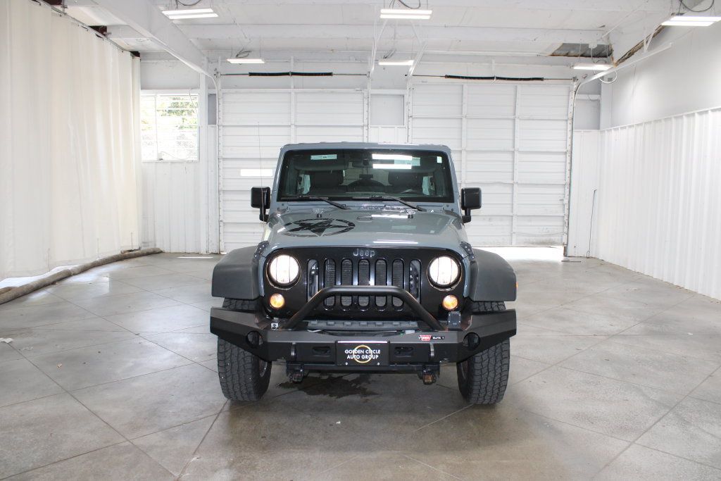 Used 2015 Jeep Wrangler Unlimited Sport AWD/4WD image 3