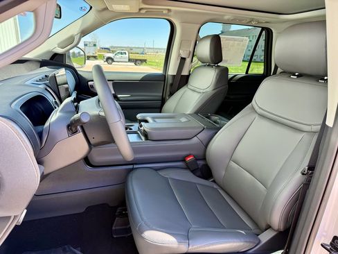 New 2026 Ford Expedition Max Active AWD/4WD image 11