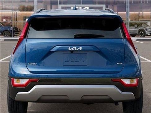 New 2025 Kia Niro EX Touring image 40