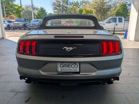 Used 2020 Ford Mustang Premium image 10