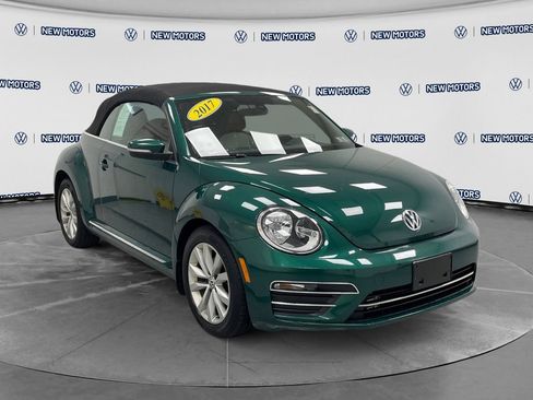 Used 2017 Volkswagen Beetle 1.8T Classic FWD image 5