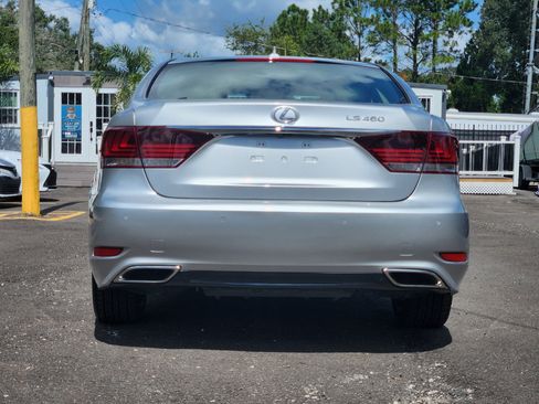 Used 2013 Lexus LS 460 Luxury image 5