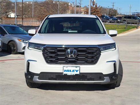 Used 2025 Honda Pilot EX-L image 2