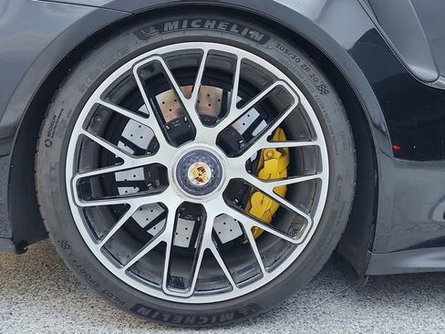 Used 2014 Porsche 911 Turbo S image 14