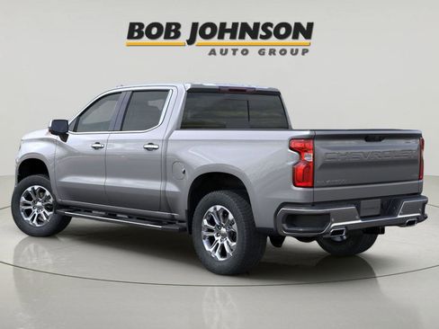 New 2026 Chevrolet Silverado 1500 LTZ w/ LTZ Premium Package AWD/4WD image 8