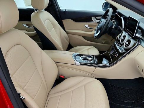 Used 2018 Mercedes-Benz C 300 Sedan w/ Premium Package image 24