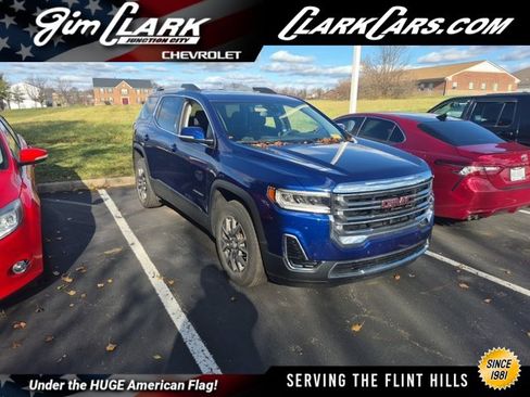 Used 2023 GMC Acadia SLE w/ Driver Convenience Package image 1