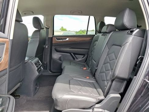 Used 2026 Volkswagen Atlas SE AWD/4WD image 10
