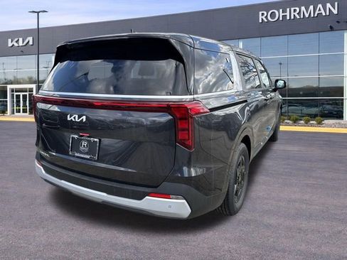 New 2026 Kia Carnival LX FWD image 33