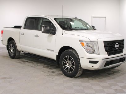 Used 2021 Nissan Titan SV w/ SV Convenience Package