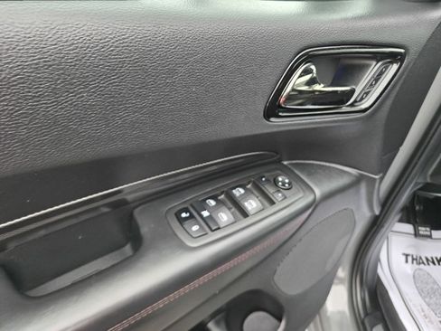 Used 2022 Dodge Durango R/T w/ Blacktop Package AWD/4WD image 41