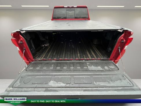 Used 2021 Chevrolet Silverado 2500 High Country w/ Z71 Off-Road Package image 36