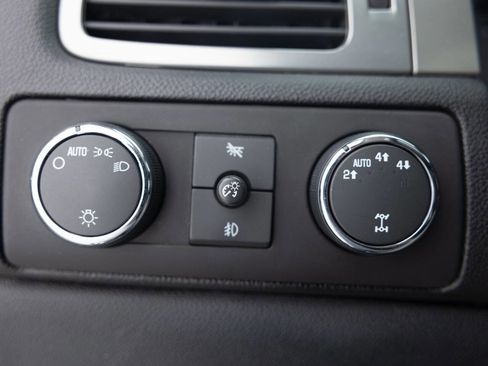 Used 2007 Chevrolet Avalanche LT w/ LT Preferred Equipment Group AWD/4WD image 42