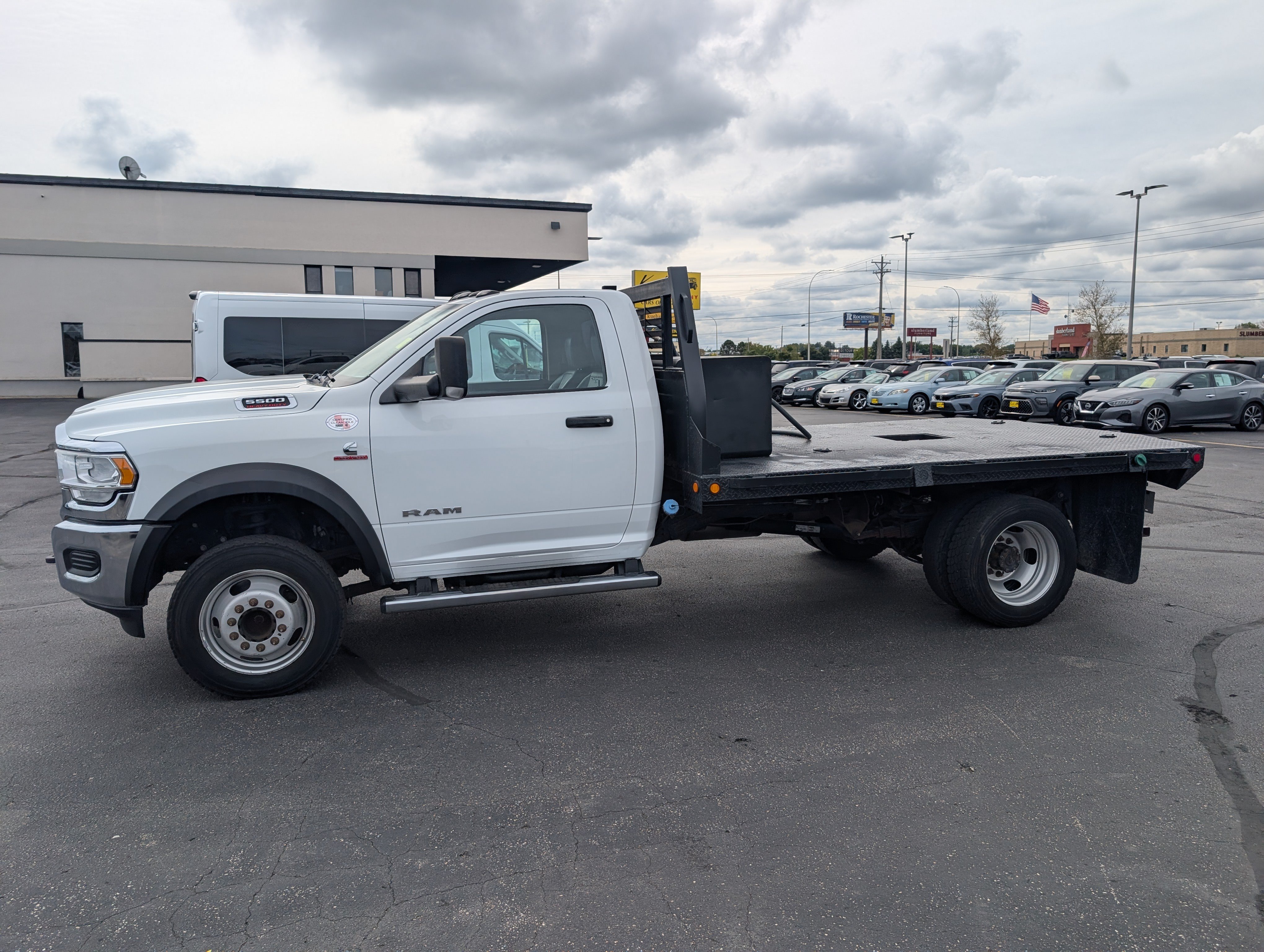 Used 2020 RAM 5500 Tradesman AWD/4WD image 5