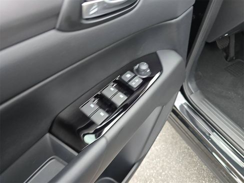 New 2025 MAZDA CX-5 AWD 2.5 S w/ Select Package image 18