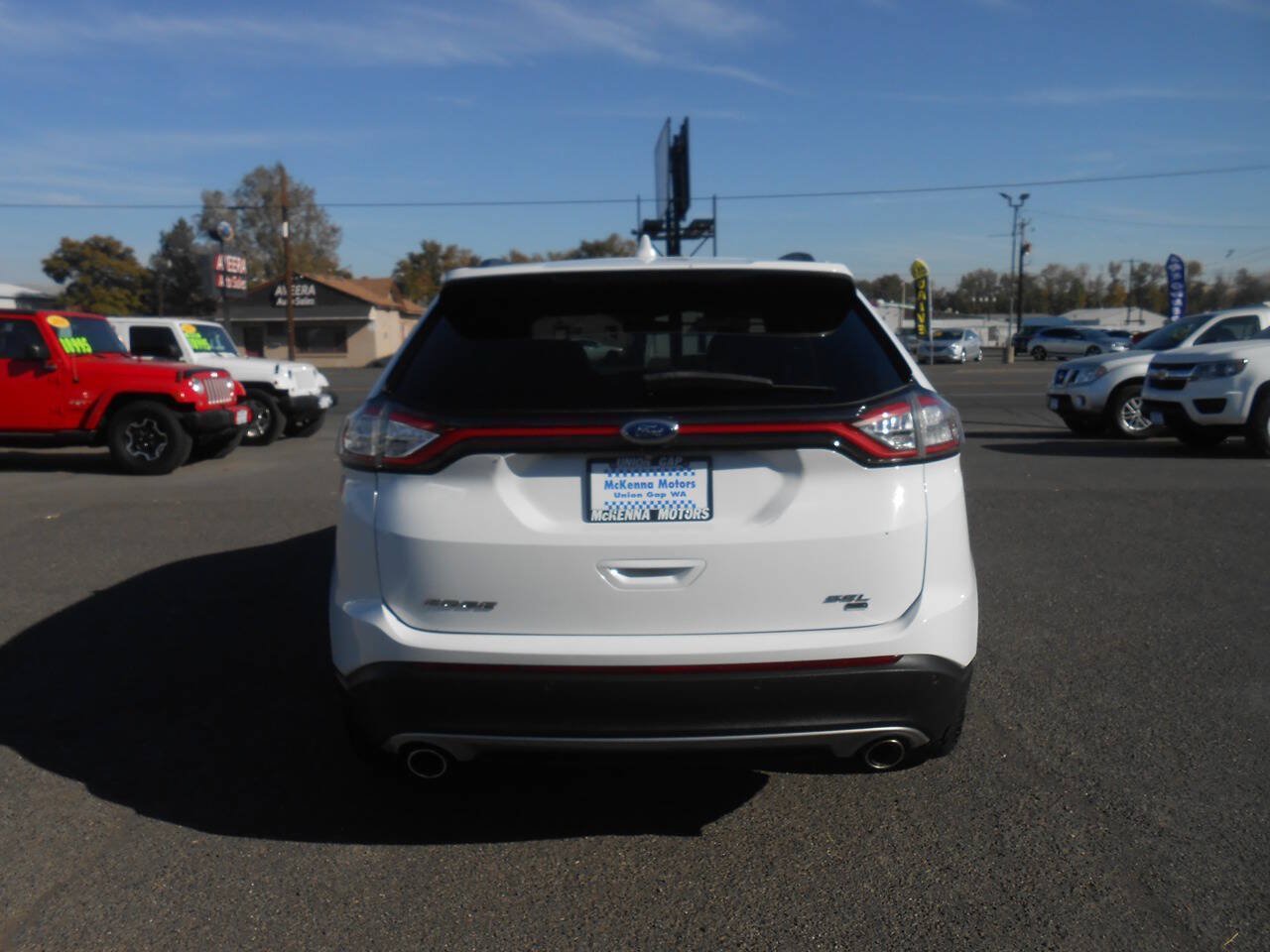 Used 2018 Ford Edge SEL w/ Equipment Group 201A AWD/4WD image 8