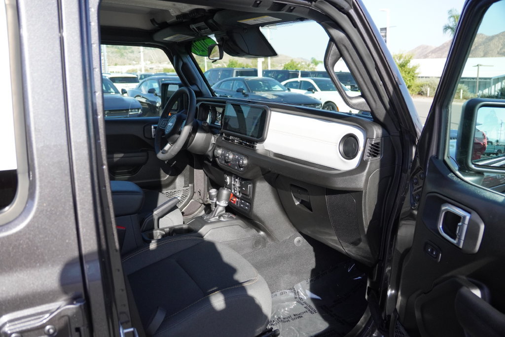 Used 2026 Jeep Wrangler Unlimited Sport AWD/4WD image 36