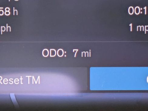 New 2026 Volvo XC60 B5 Ultra w/ Protection Package Premier image 41