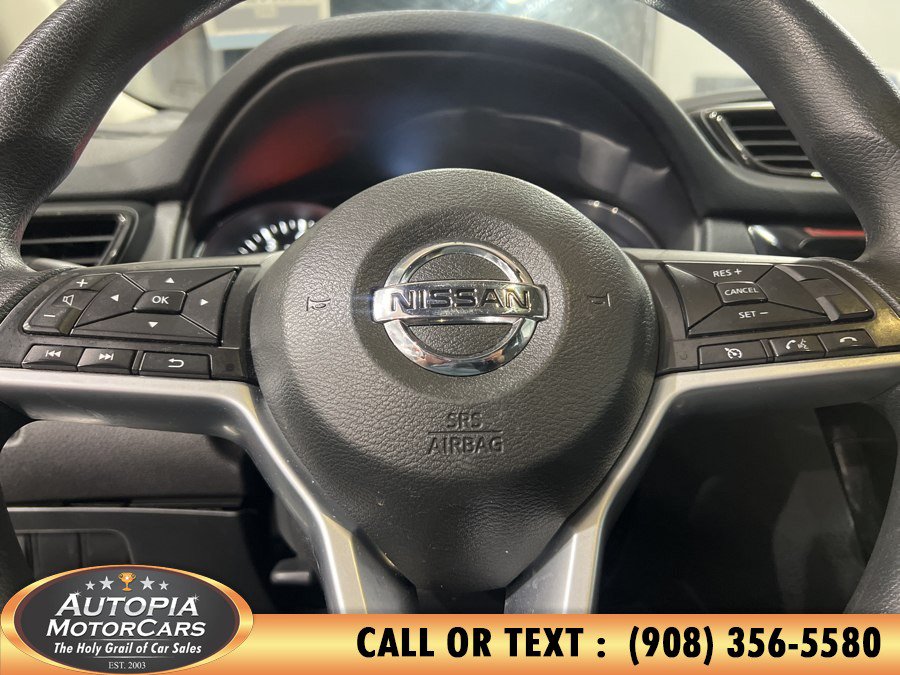 Used 2017 Nissan Rogue SV AWD/4WD image 20