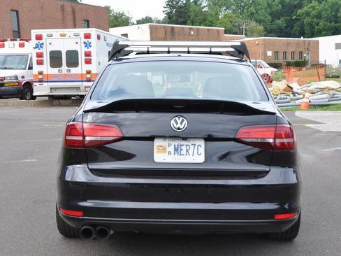 Used 2017 Volkswagen Jetta S FWD image 10