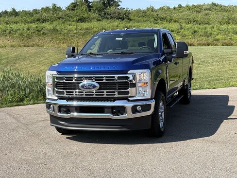 New 2026 Ford F350 XLT w/ 360-Degree Camera Package AWD/4WD image 1
