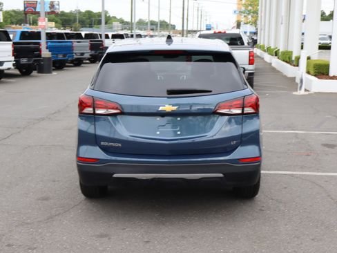 Used 2024 Chevrolet Equinox LT FWD image 9