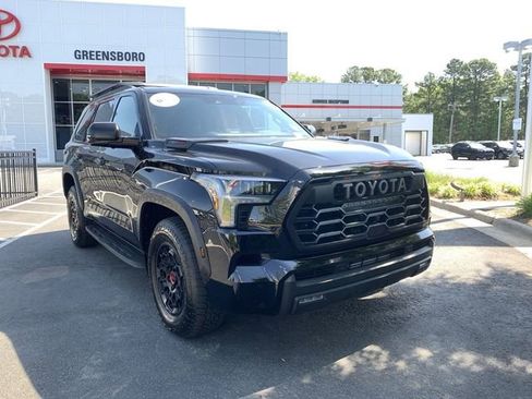 Used 2025 Toyota Sequoia TRD Pro AWD/4WD image 2