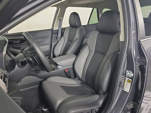 Certified 2025 Subaru Outback Onyx Edition AWD/4WD image 22