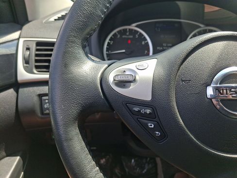 Used 2019 Nissan Sentra SV w/ Special Edition Package FWD image 21