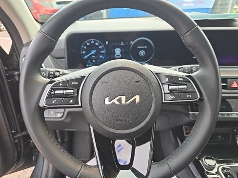 Certified 2024 Kia Seltos EX AWD/4WD image 13