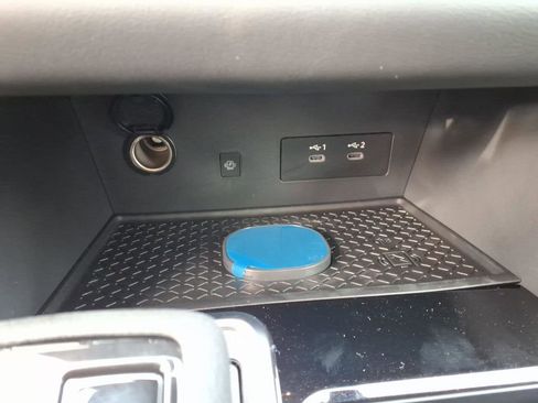 New 2026 Nissan Pathfinder SL image 13