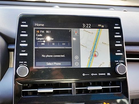 Used 2019 Toyota Avalon XLE image 24