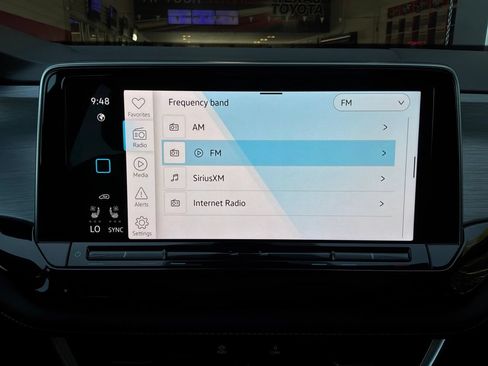Used 2026 Volkswagen Atlas Cross Sport SE AWD/4WD image 35
