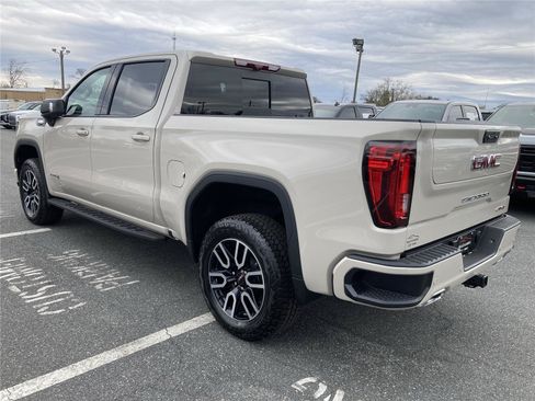 New 2026 GMC Sierra 1500 AT4 w/ AT4 Premium Package AWD/4WD image 7