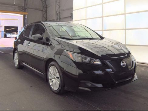 Used 2023 Nissan Leaf S FWD image 4